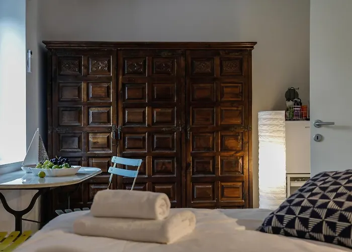 Hvar Old Dalmatian House Junior Suite - Deck 2
